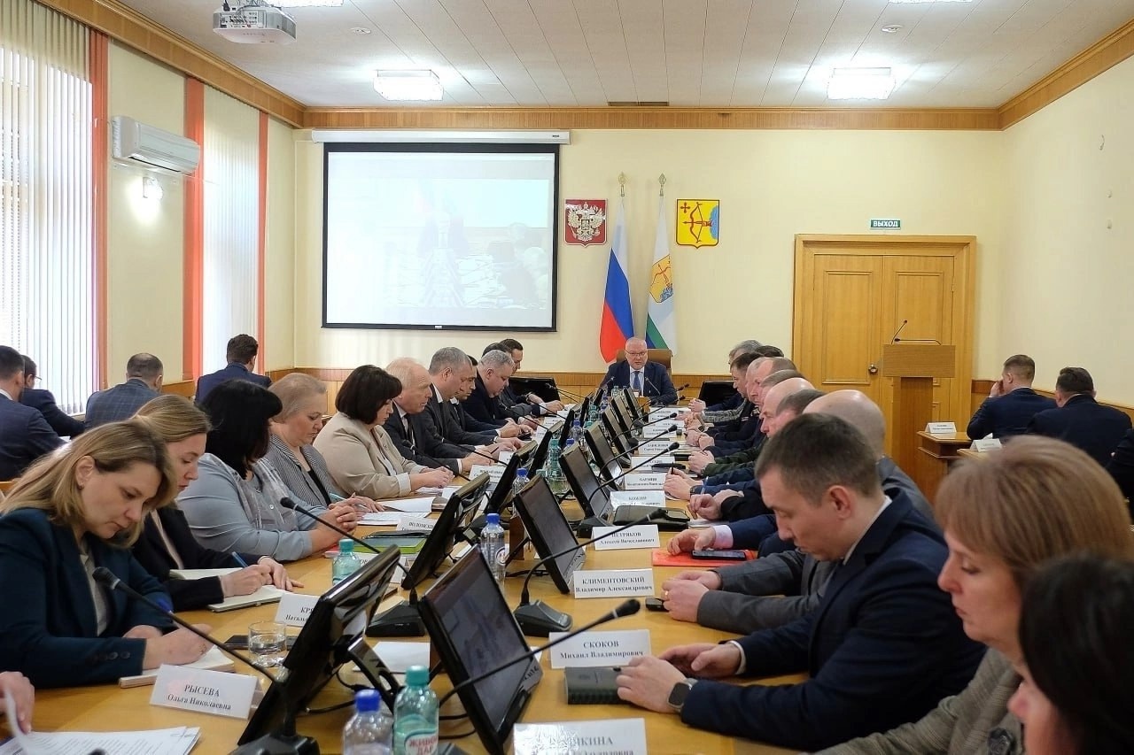 Оперативное совещание с Губернатором области.