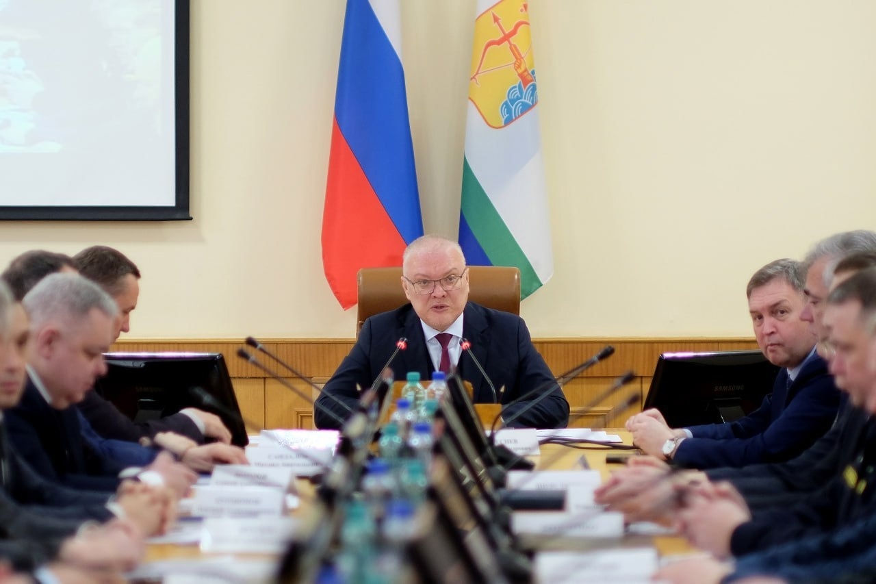 В рамках еженедельного оперативного совещания с Губернатором области рассмотрели плановый вопрос.