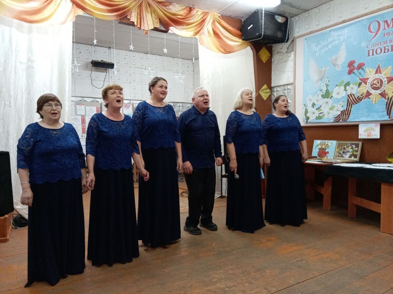 14 июня в День села прошла концертная программа «Милая сердцу сторонка»..